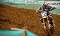 开云体育中国-硬仗之王与跨海龙威，詹皇精神与猛龙轻取辽宁的启示