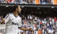 开云体育中国-逆转之战，阿斯顿马丁力克索伯，诺里斯星光熠熠