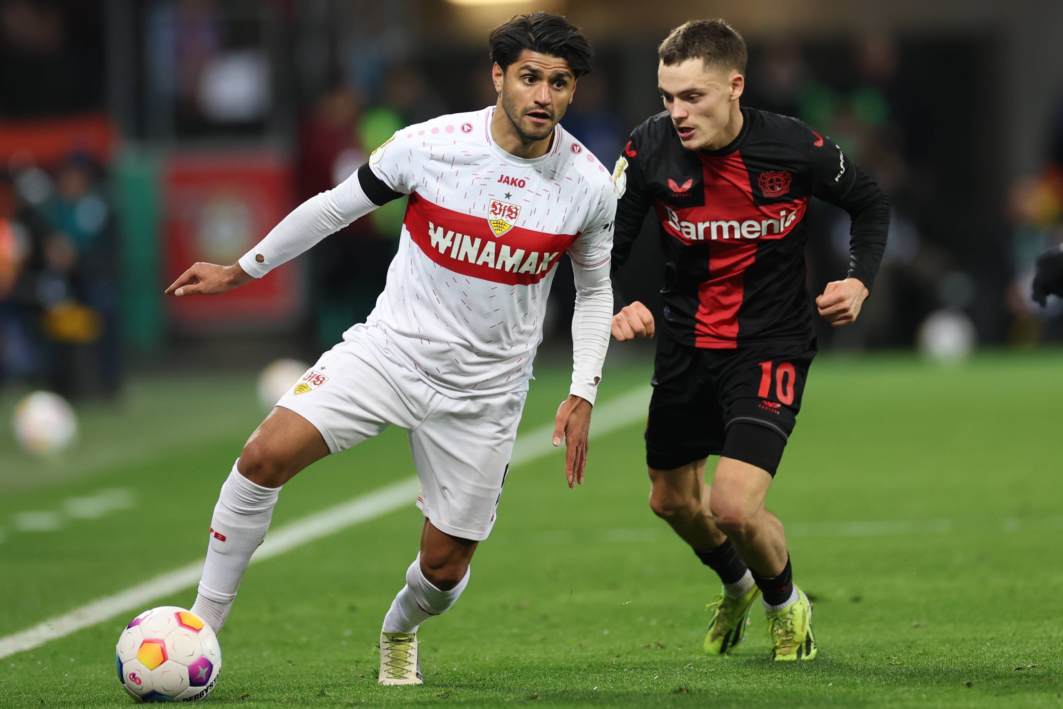 弗赖堡客场击败斯图加特，连胜之路