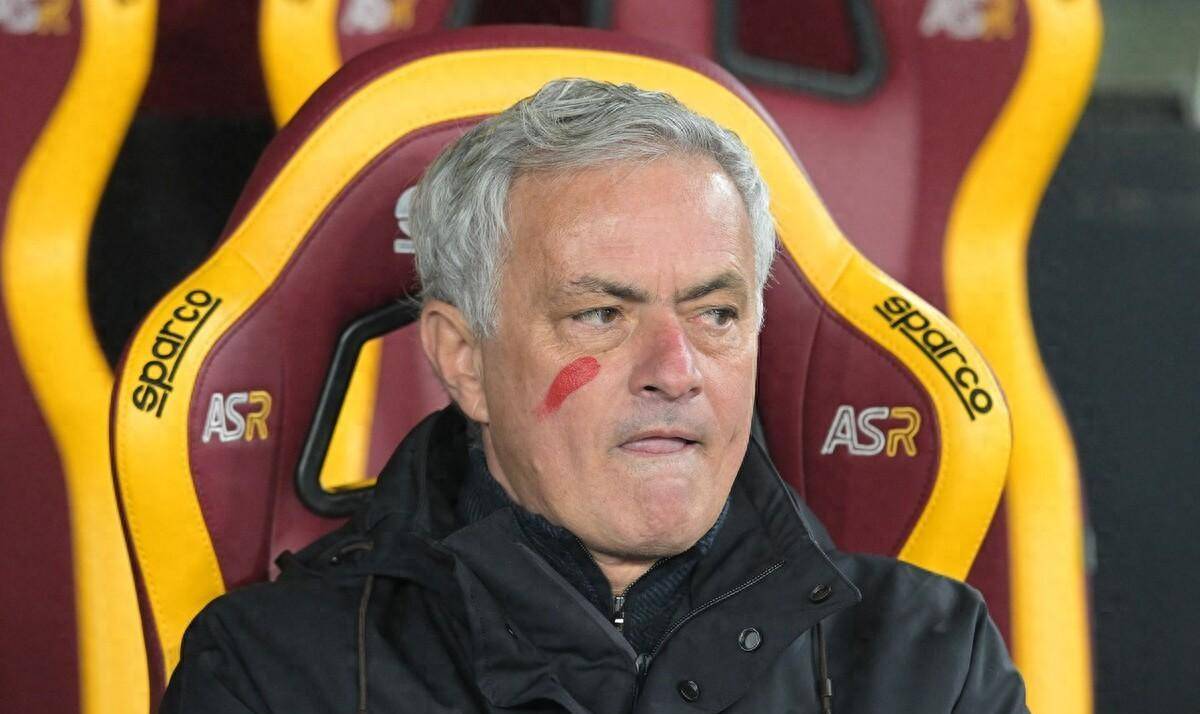 包含罗马苦战逼平，保住排名优势的词条