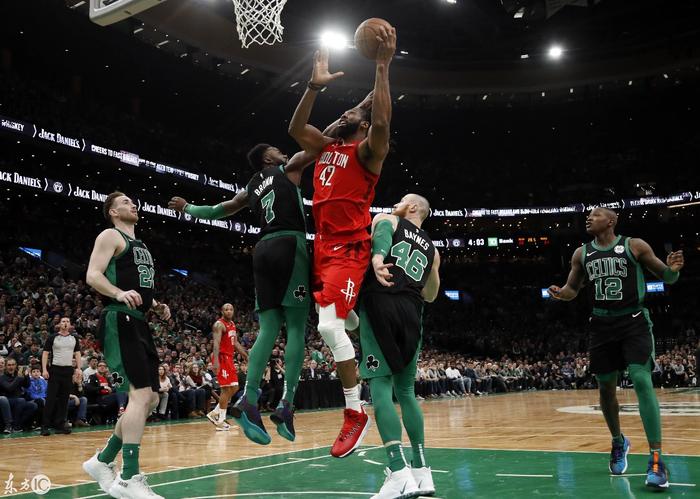 纽约人队凭借林伤势结束火箭连胜 纽约人队凭借林伤势结束火箭连胜