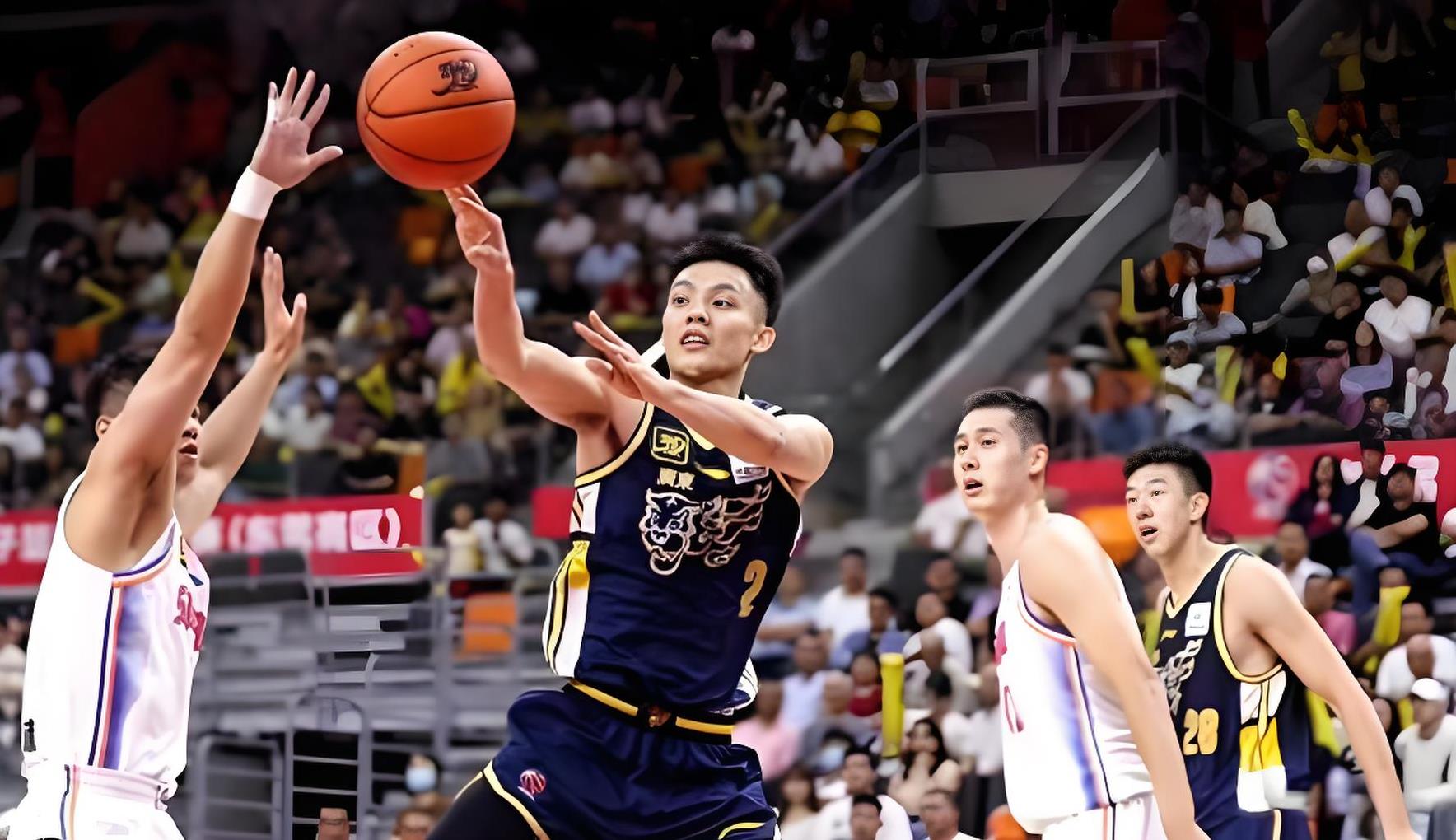 河南男篮大胜一场，给球迷惊喜连连