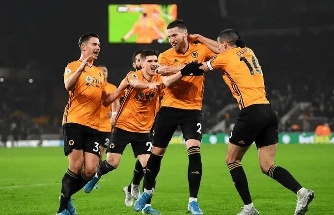 富勒姆战绩出色，英超晋级前景堪忧