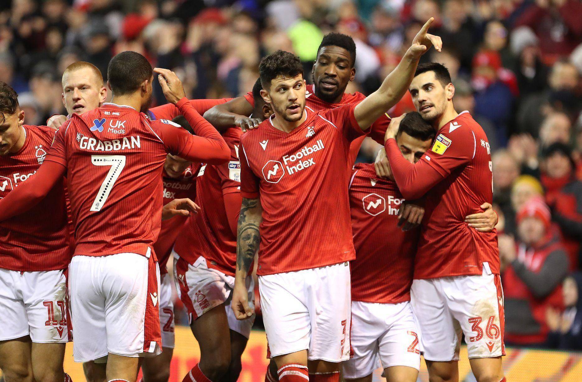 埃弗顿主场胜富勒姆，取得连胜，保持高位积分优势的简单介绍