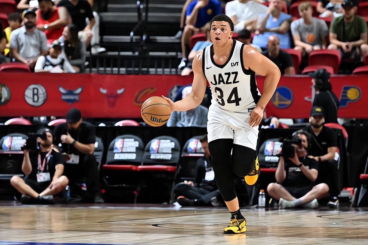 老鹰队年轻核心继续突破,豪取连胜 老鹰队年轻核心继续突破,豪取连胜