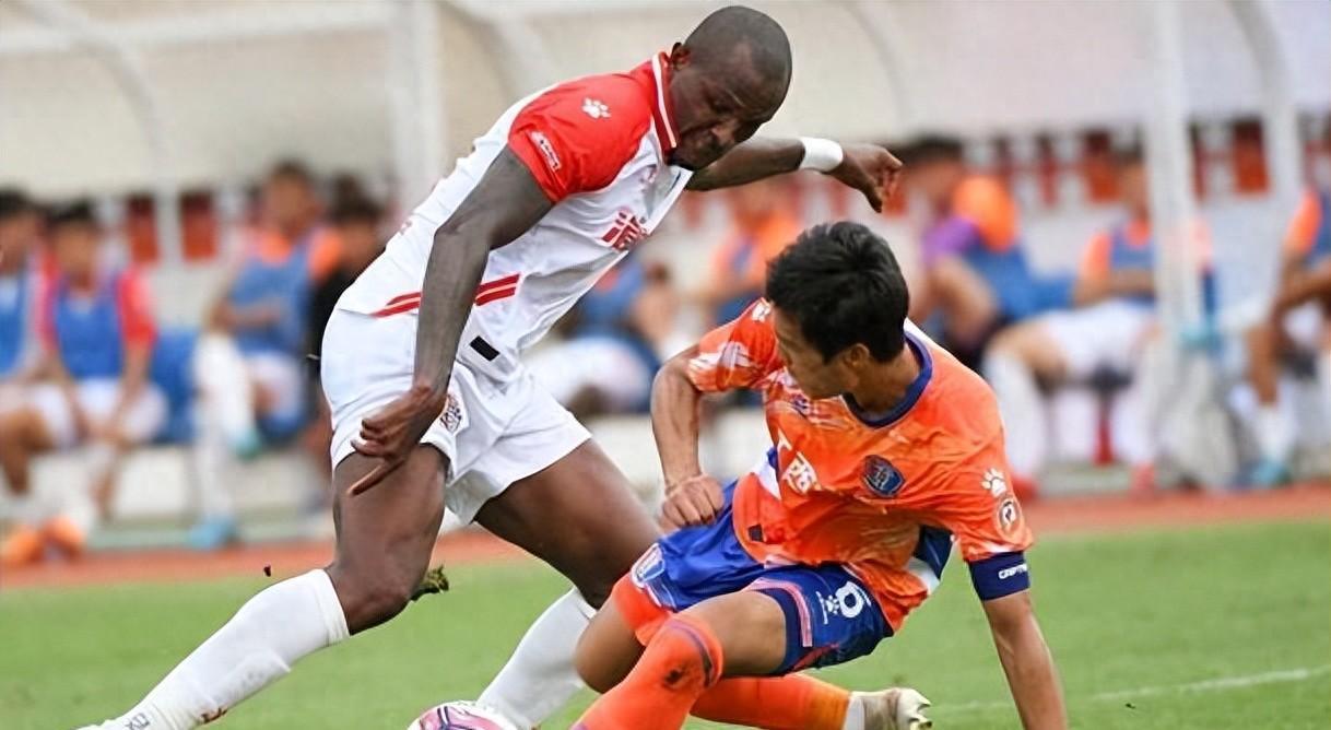 失误连连造成失利球队不容乐观 失误连连造成失利球队不容乐观