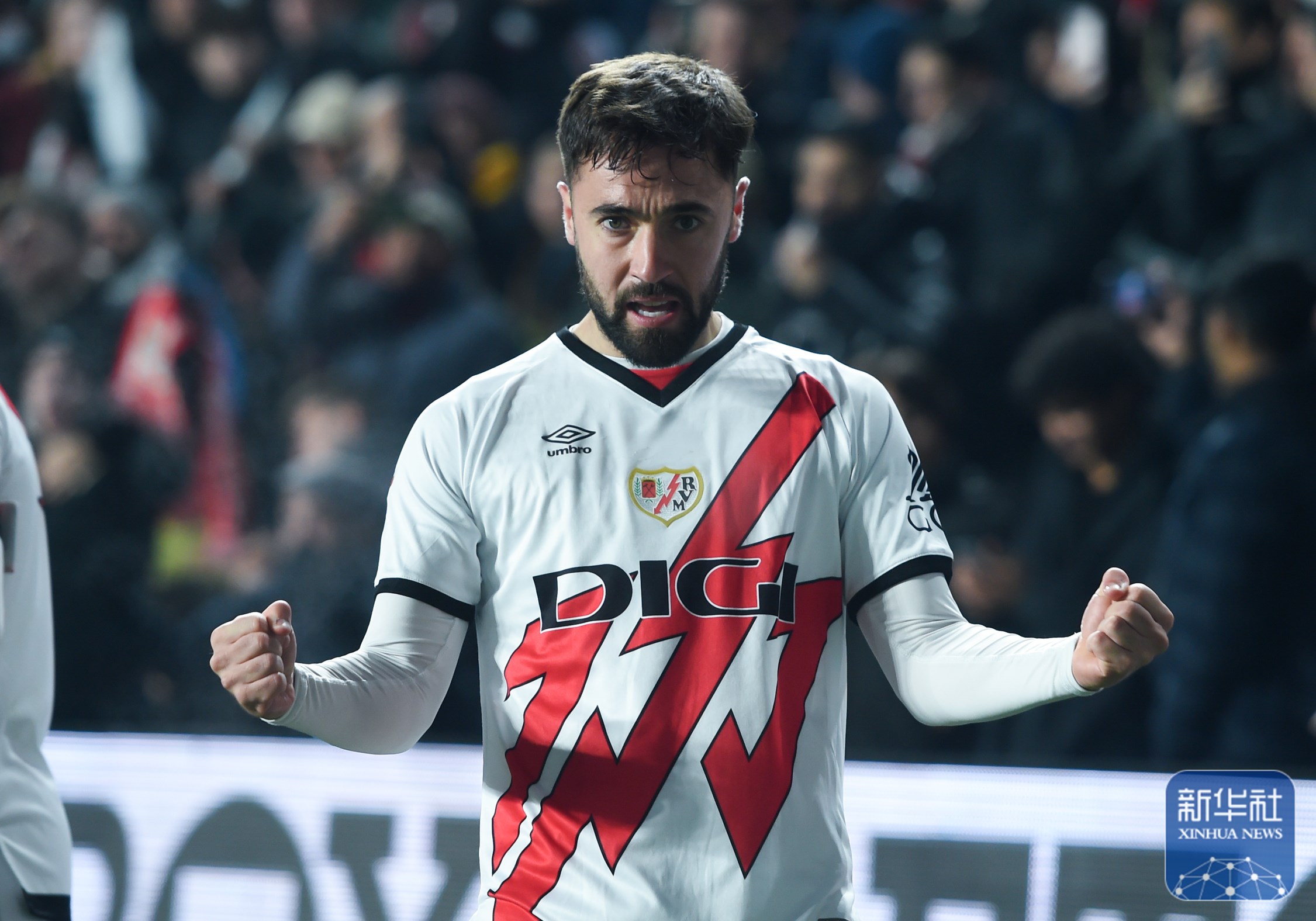 巴列卡诺主场告捷,坚守上游席位 巴列卡诺主场告捷,坚守上游席位